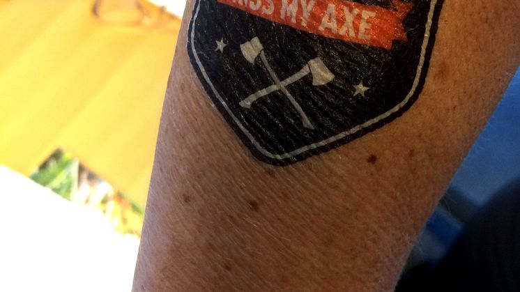 Gratis "tatovering" på STIHL standen