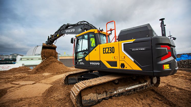 Volvo EC230 Electric på Slakthusområdet