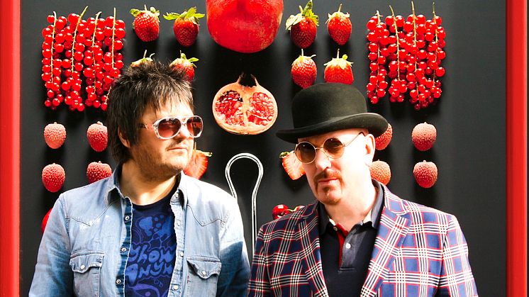 Listen before you buy - the new album 'One Hyde Park' by The Dowling Poole