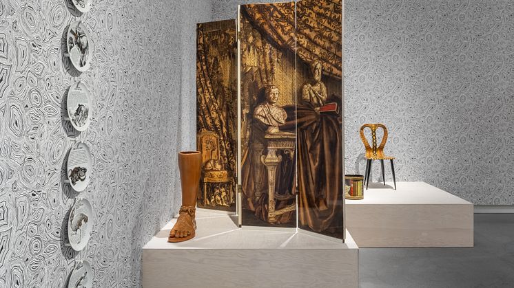 Pressbild för ”FORNASETTI Inside Out Outside In”