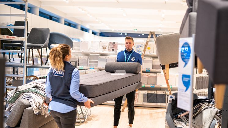 Store Manager Morten Fjelsted og hans kolleger er allerede i fuld gang med ombygningen.