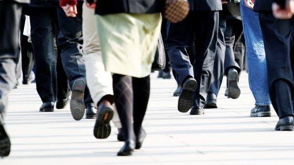Research reveals bus commuters walk a distance equivalent to a marathon (26.2 miles) every fortnight