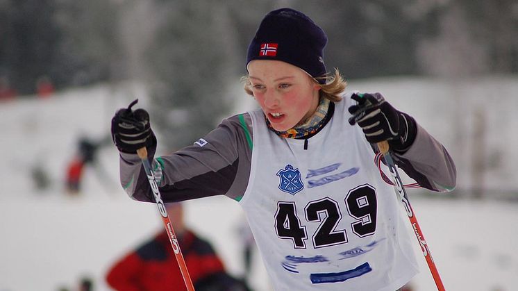 Norges Skiforbund innfører forbud mot fluorholdig skismøring for aldersbestemte klasser til og med 16 år. Illustrasjonsfoto: Knut Kristoffersen