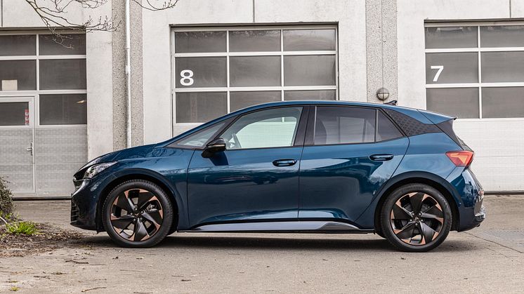 Cupra_Born_3.jpeg