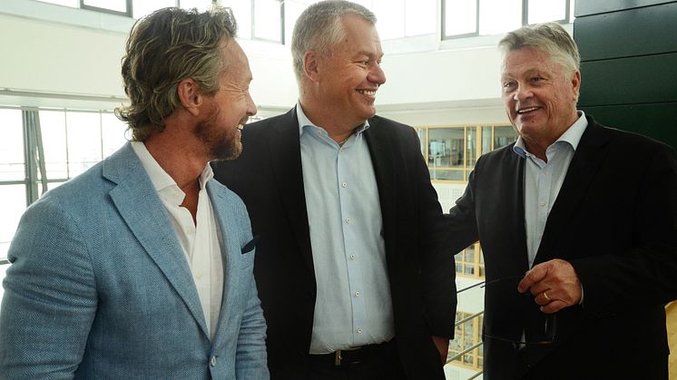 Lars Kry, VD Sigma IT Consulting, Thomas Goréus, VD Assistera, Dan Olofsson, ägare Danir. Foto: Linda Walldoff