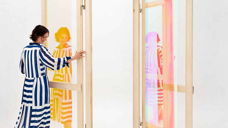 The double door RITE-RITE is a collaboration between Margrethe Odgaard and furniture designer Rasmus Bækkel Fex and designed specifically for the exhibition at the Röhsska Museum. Photo: Andreas Omvik