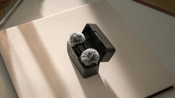 DJI Mic Mini （2TX+1RX+Charging Case）+Wind screen（Black_Gray）— Ready to Use.jpg