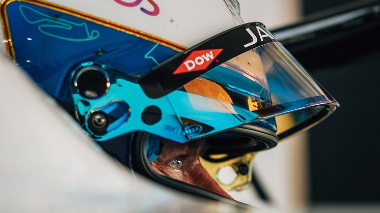 J_TCS_Racing_S9_Valencia_Sam_Bird_161222_002