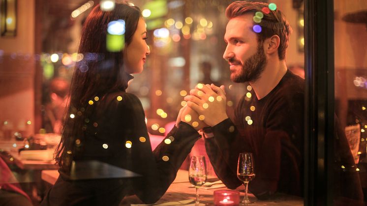 Nyt datingkoncept vil have dig væk fra skærmen og ud i den virkelige verden, når du skal på jagt efter din næste kæreste eller måske bare en hurtig flirt. Uden swipes og risiko for ghosting kan du se, hvem der også er single. Foto: PR.