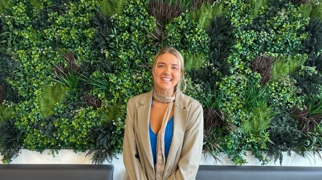 Madicken Folke, en Mood Manager och kommunikatör på skolan i Sundbyberg