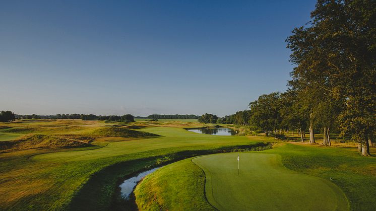 Radisson Blu Metropol Hotel, Helsingborg och Vasatorps Golfklubb i unikt partnerskap.