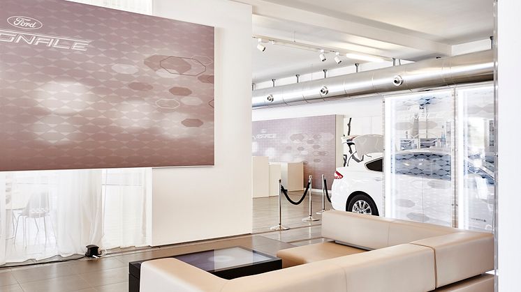 FordStores inntar Norge