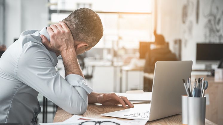 Sysselsettingsutvalget vil ha strengere plikt for ansatte til å medvirke ved sykefravær. Simployers rådgivere mener problemet ikke er dagens regler, men at de er alt for lite kjent. FOTO: Dreamstime