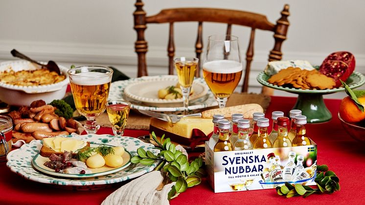 Med Svenska Nubbar matchar du julmaten med snapsen på bästa sätt