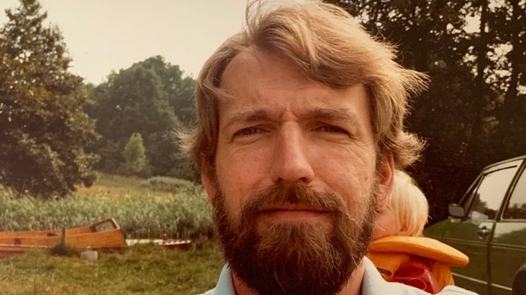 Pierre Isacsson privat_selfie 80-tal.jpg