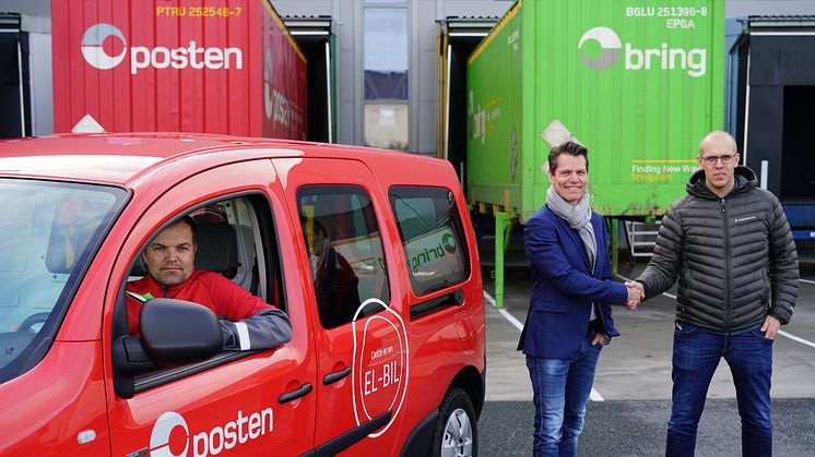 Thomas Michalsen, salgsdirektør i Bring og Andreas Skalleberg, adm.dir i Lekekassen, inngår et langsiktig samarbeid med nordiske vekstambisjoner
