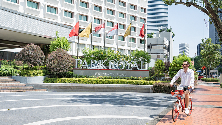 PARKROYAL creatively interprets rich stories into unique guest experiences, such as spice-infused cocktails inspired by Singapore’s Bugis district at Club 5, PARKROYAL on Beach Road.