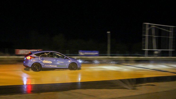 Focus Electric téligumi teszt