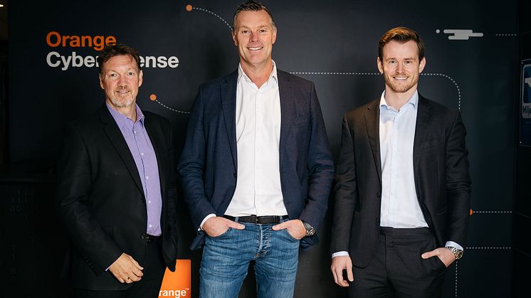 Bilde fra venstre: Nils-Ove Gamlem, Microsoft Norge med Thomas Kronen og Håkon Nikolai Stange Sørum, Orange Cyberdefense