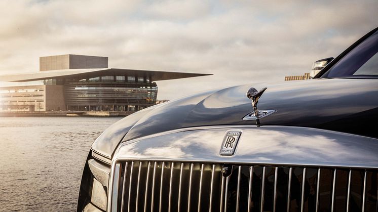 Rolls_Royce_Spectre_in_Copenhagen_2.jpg