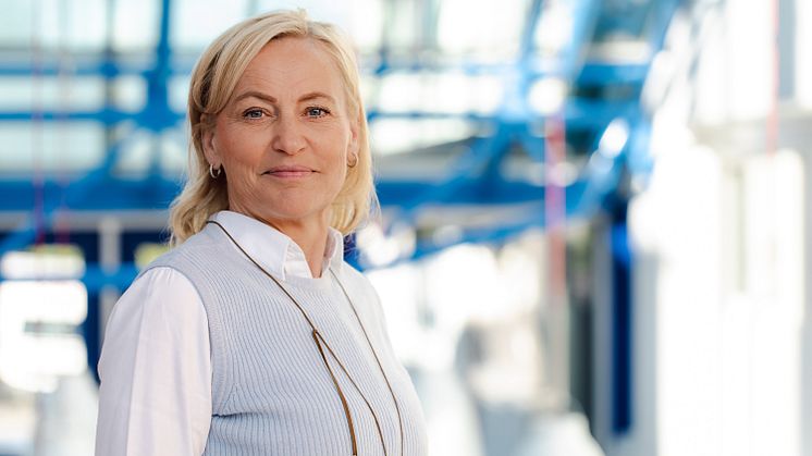 HØYT OPPE: Canon Norge og HR-direktør Maiken Furre kan glede seg over flott plassering i årets utgave av GPTW. Foto: Canon