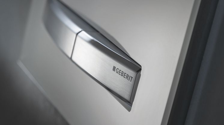 Sigma50-huuhtelupainikkeen muotoilua on muutettu entistä keveämmäksi.
