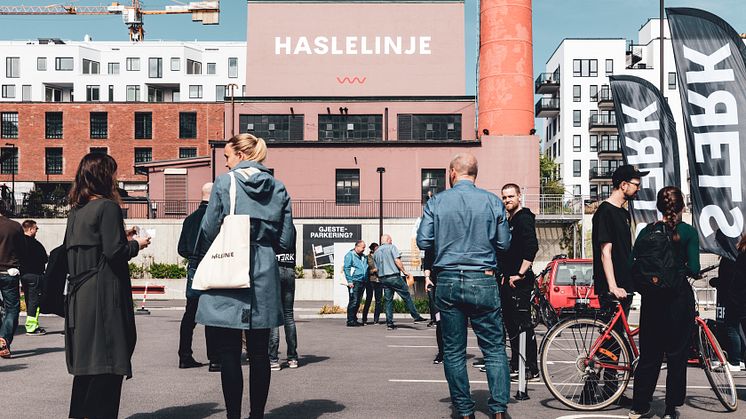 God stemning! Buddy Bike, Samme Vei, sykkelreparatører fra Fossheim og bysykkelrepresentanter fra Bymiljøetaten. I tillegg stilte Sterk Helse med treningstips og Pipa Cafe bød på lunsj sammen med De Tre Stuer.