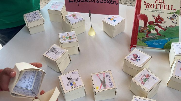 Digitale Leseförderung| Kinder erwecken Bücherfiguren mit Unterstützung von Studierenden der Universität Vechta zum Leben und entwickeln damit Lust am Lesen 