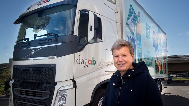 Axfood först med nya gaslastbilar