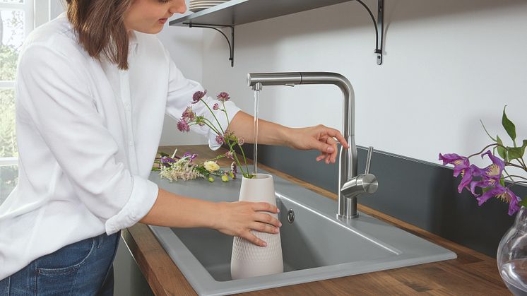 New kitchen tap in high-quality stainless steel:    Subway Style Shower impresses with design, functionality and material quality