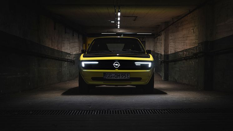 15_Opel-Manta-GSe-ElektroMOD-516052