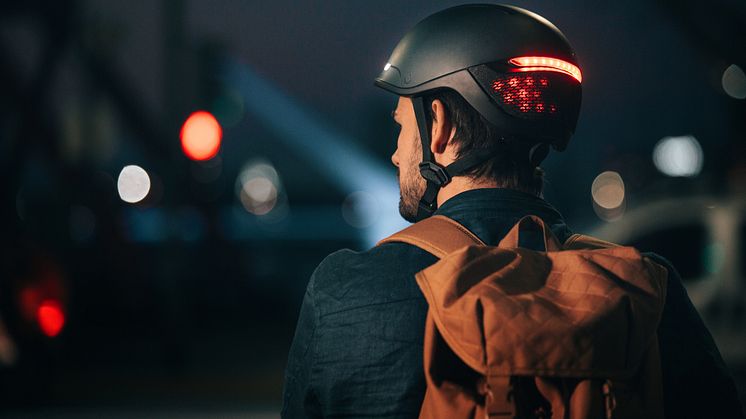 RLVNT signs agreement with Unit 1 and launches the ultimate safety helmet for urban riders