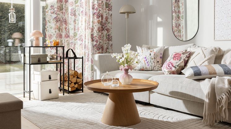 Rusta_2025_S1_livingroom_news-I.jpg