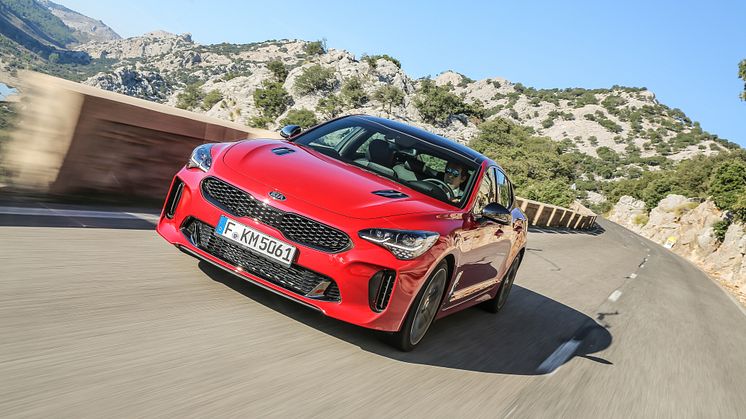 Kia Stinger_141
