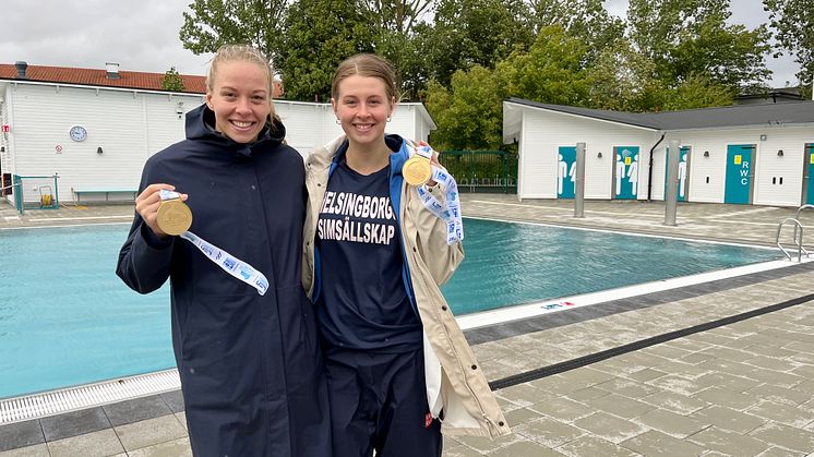 Olympiska simstjärnorna Louise och Sophie Hansson