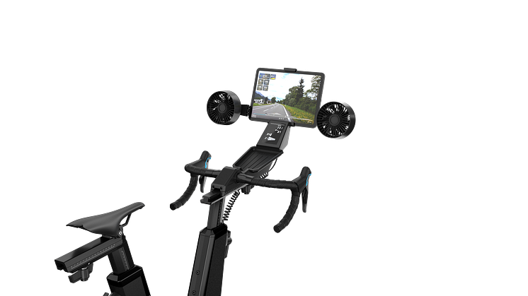 010-02534-61_05_TacxNeoBikePlus_HR_1006