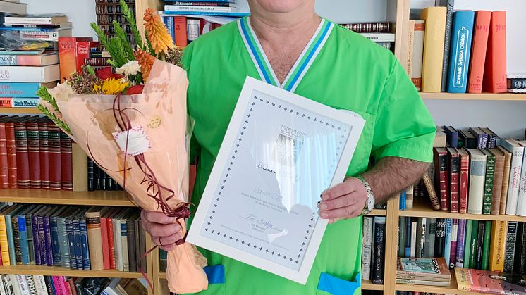 Eldsjälen Edwin fick Äldreforums förtjänstdiplom