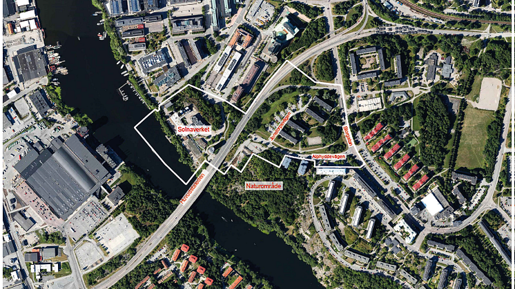Flygbild över programområde (vit markering)