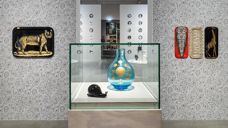 Pressbild för ”FORNASETTI Inside Out Outside In”