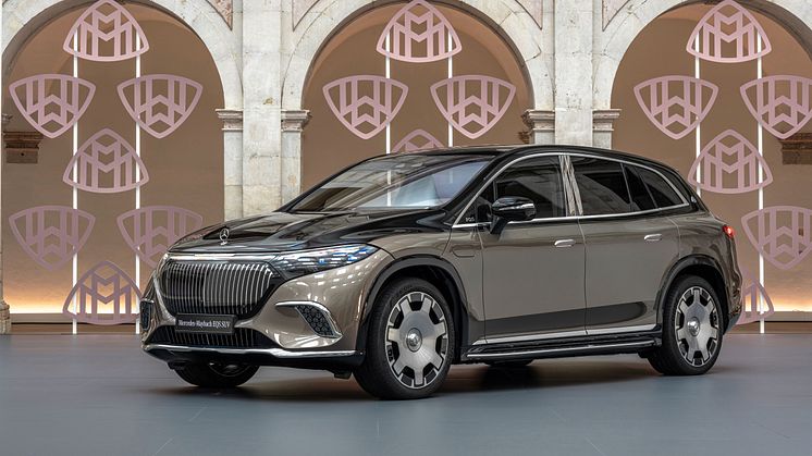 Mercedes-Maybach EQS 680 SUV