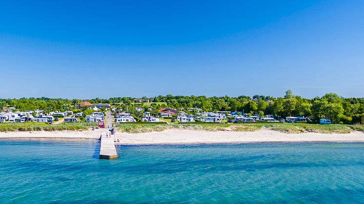 Das Insel Camp am Südstrand gehört zu den fünf ausgezeichneten Campingplätzen auf Fehmarn © Insel Camp Fehmarn