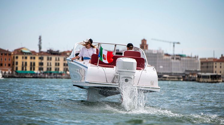 Candela C-7 in Venice