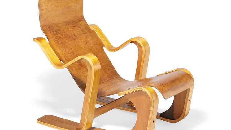 Marcel Breuer: "Short Chair"