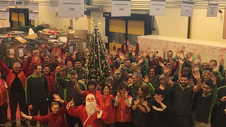 Skikkelig julestemning på terminalen i Stokke.