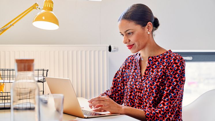 Austausch, Inspiration und Diskussion: LinkedIn lädt zur Eventreihe „LinkedIn Mittagstisch“ ein