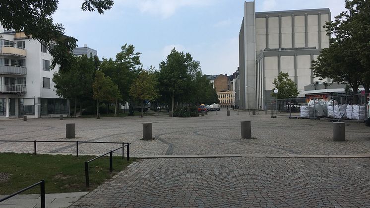 Kungsgatan över Henry Dunkers plats öppnar tillfälligt för bilar