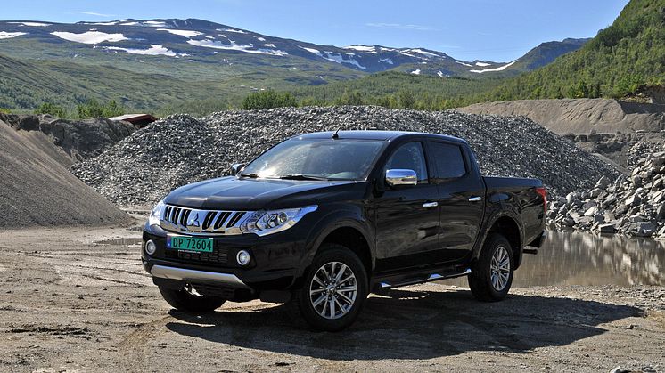 Mitsubishi L200 2016