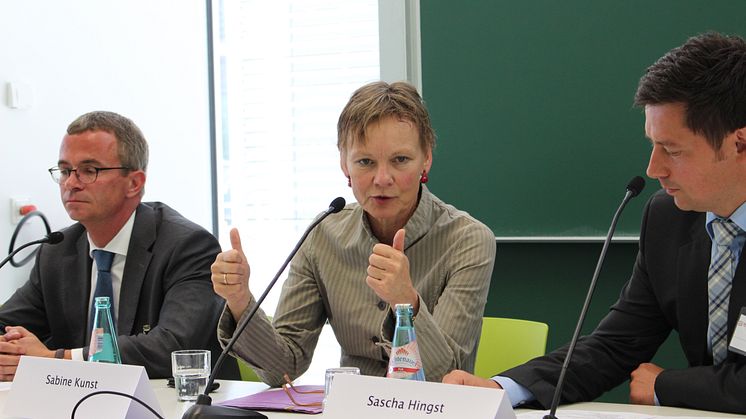 „Dual studiert – Erfolg in der Region“ – Auftaktveranstaltung zum Ausbau dualer Studienangebote im Land Brandenburg