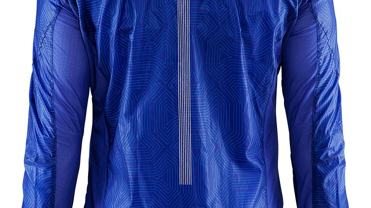 Featherlight Jacket (herr). Rek pris 800 kr.