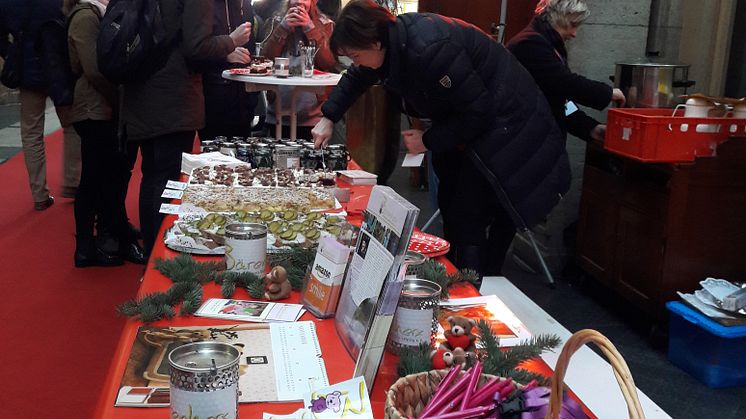 Bärenherz-Weihnachtsbasar 2017: Ein Resümee in Bildern